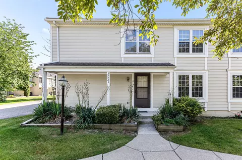 39523 Village Wood Rd, Novi, MI 48375