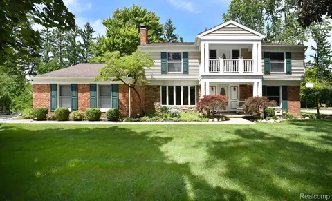 30865 W Lincolnshire, Beverly Hills, MI 48025