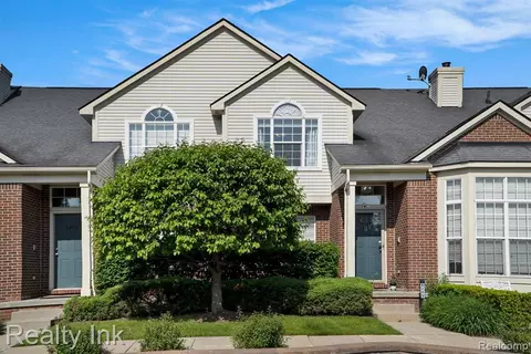 8205 Alexa Dr, Walled Lake, MI 48390