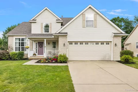 6968 Wellington Dr, Dexter, MI 48130