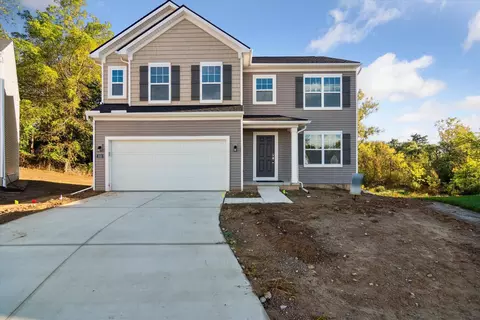 500 Lake Village Ave, Waterford, MI 48328