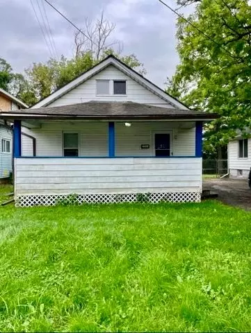 2741 Brown St, Flint, MI 48503