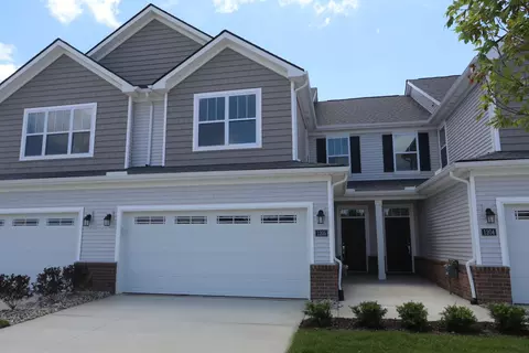 1205 Salt Springs Dr, Saline, MI 48176