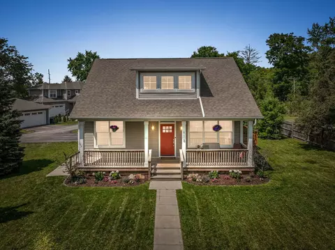 615 Ironwood Dr, Ann Arbor, MI 48103