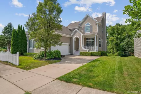 210 Penobscot Dr, Marion, MI 48843 photo 1