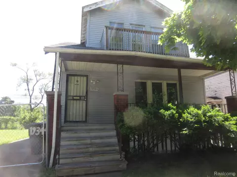 19344 Omira St, Highland Park, MI 48203