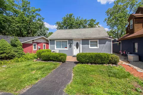 4766 Linwood, West Bloomfield, MI 48324