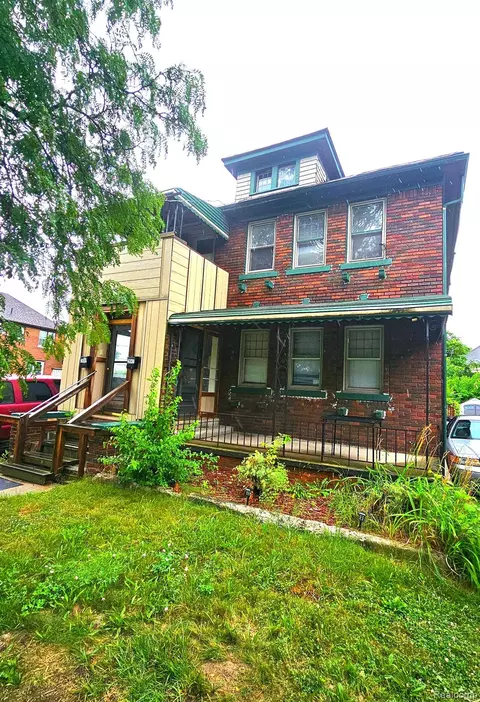 2645 W Grand St, Detroit, MI 48238