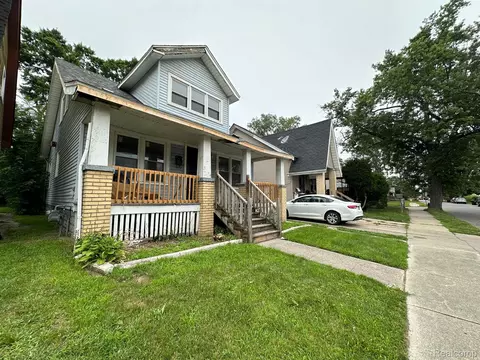 16247 Prairie St, Detroit, MI 48221