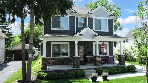518 Parkdale Ave, Rochester, MI 48307