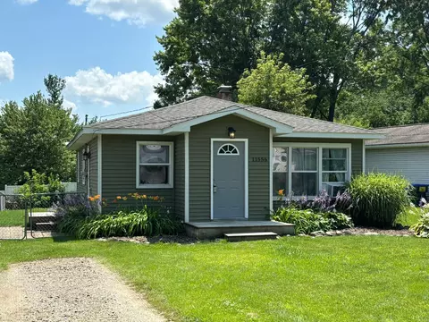 11556 Broadview St, Hartland, MI 48353