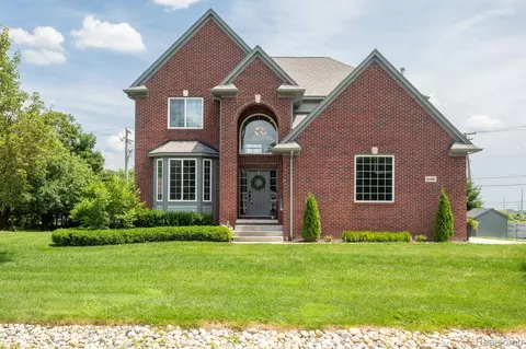 64008 Windsor Dr, Washington, MI 48095