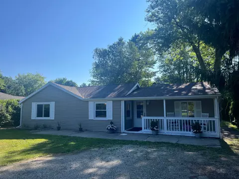 2846 Range Rd, Port Huron, MI 48060