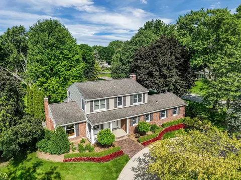 920 Spartan, Rochester Hills, MI 48309