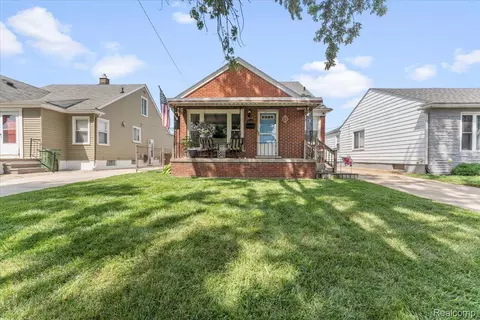 14836 College Ave, Allen Park, MI 48101