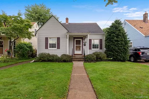 21200 Audette St, Dearborn, MI 48124