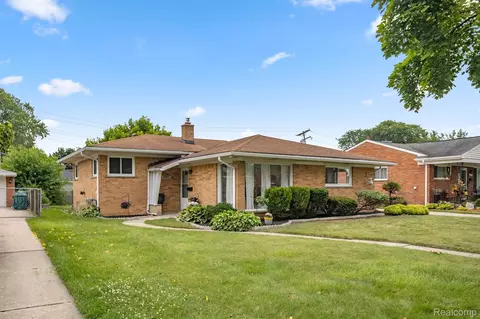 14146 Cardwell St, Livonia, MI 48154