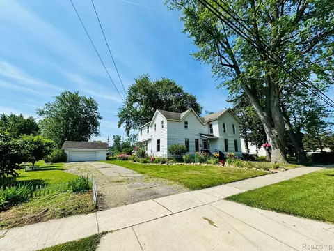 119 Redman Rd, Milan, MI 48160