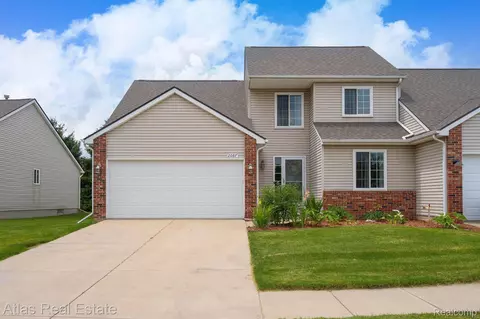 2087 W Ridge Dr, Davison, MI 48423