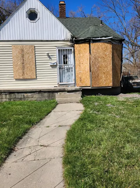 15417 Pinehurst St, Detroit, MI 48238