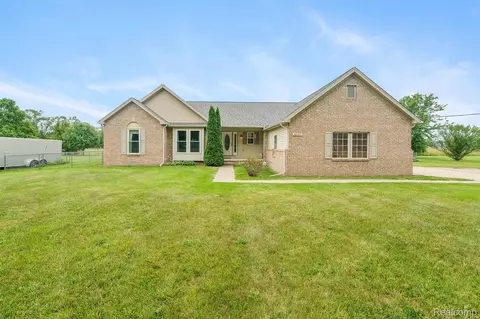48127 Hull Rd, Van Buren, MI 48111