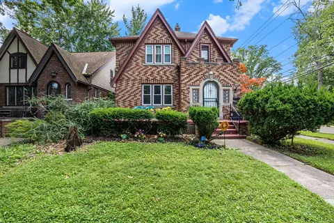 5115 Yorkshire Rd, Detroit, MI 48224
