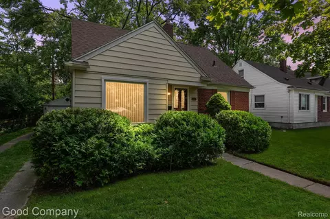 1015 Park Ave, Royal Oak, MI 48067