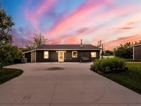 4727 Arden Park Dr, Dayton, MI 48760