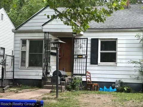 15641 Eastburn St, Detroit, MI 48205