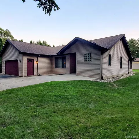 6380 E Pierson Rd, Flint, MI 48506