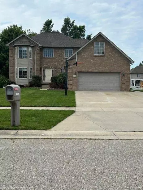 3956 Arlington Ave, Fort Gratiot, MI 48059
