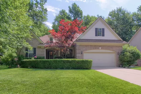 42469 White Hart Blvd, Canton, MI 48188