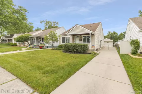 1817 E 4th St, Royal Oak, MI 48067