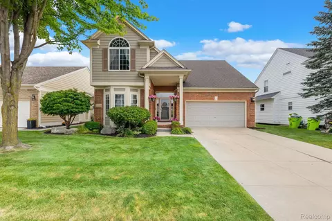 58964 Virginia Cir, New Haven, MI 48048