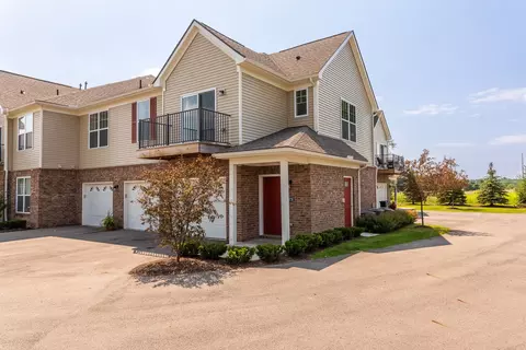 9776 Ridge Run St, Howell, MI 48855