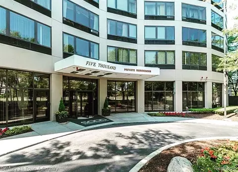 5000 Town Ctr #1405, Southfield, MI 48075