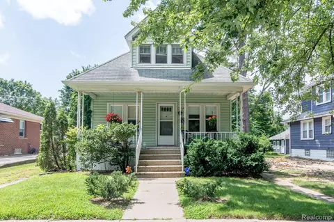 777 N Evergreen St, Plymouth, MI 48170
