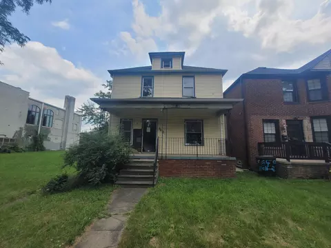 650 Melbourne St, Detroit, MI 48202