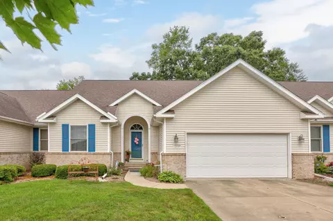 12097 Innsbruck Plc Pl, Vienna, MI 48420