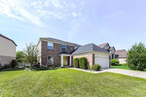 6388 Jonquil Ln, Ypsilanti, MI 48197
