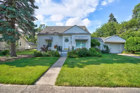 642 Leland St, Flint, MI 48507