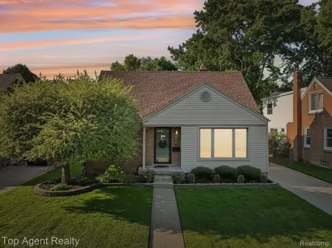 2125 Kalama Ave, Royal Oak, MI 48067