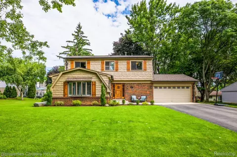 41172 Park Frst, Novi, MI 48375
