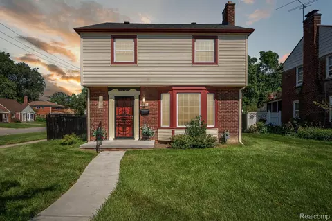 19818 Tracey St, Detroit, MI 48235