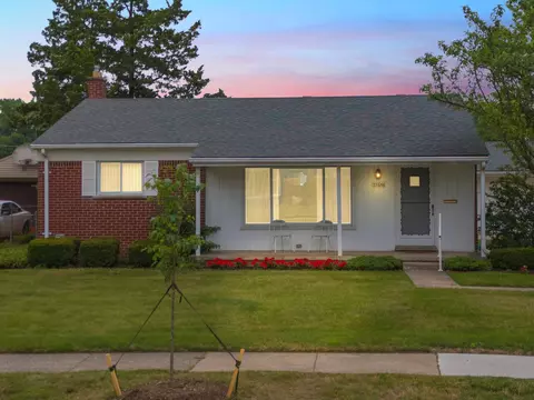 27656 Bennett St, Livonia, MI 48152