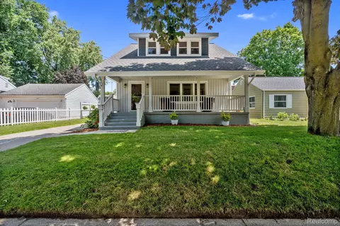1322 Covell Ave NW, Grand Rapids, MI 49504