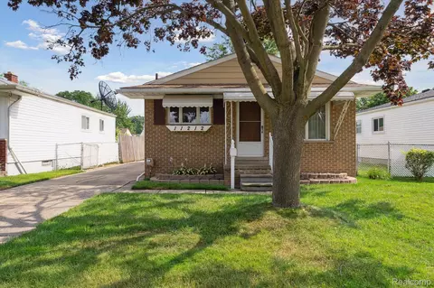 11212 Jewett Ave, Warren, MI 48089