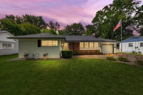 2153 Heather Ln, Saginaw, MI 48602