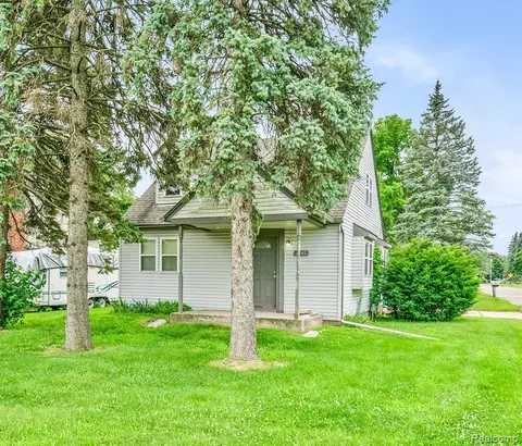 1642 Holmes Rd, Ypsilanti, MI 48198