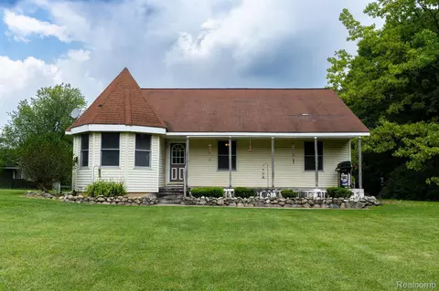 510 Demode Rd, Rose, MI 48442